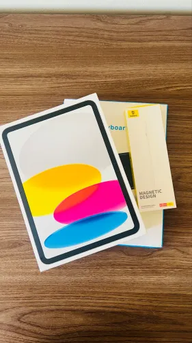 iPad 11 128GB Lacrado + Pencil + Capa/Teclado (combo)
