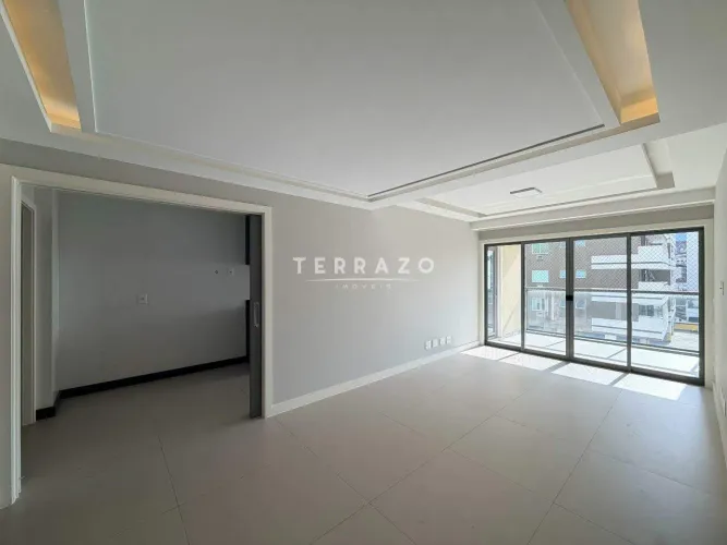 Apartamento para aluguel, 3 quartos, 1 suíte, 2 vagas, Agriões - Teresópolis/RJ
