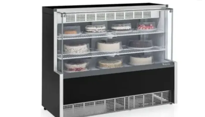 Vitrine Refrigeradora Gelopar ( bolos)