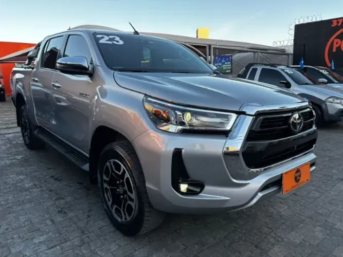 Toyota Hilux CD SRX 4X4 2.8 TDI 16V Diesel Aut. 2023