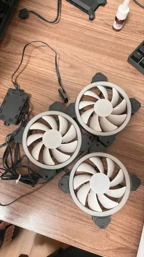 KIT VENTOINHAS PICHAU GAMING FEATHER DUAL RING RGB 3X120MM