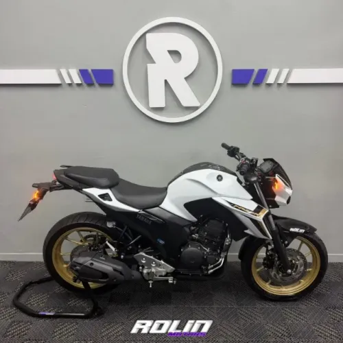 fazer fz 25 connected apenas 2.500km