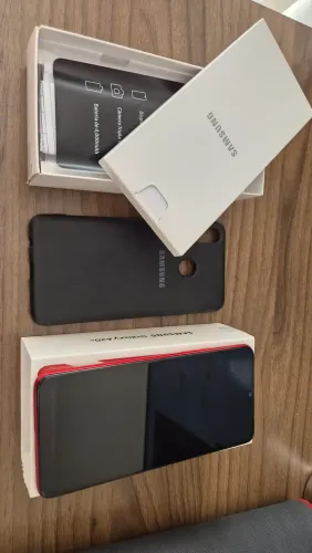 Samsung Galaxy A20s novinho