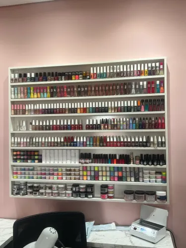 Expositor de esmalte