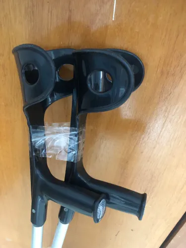 Par De Muletas Novas
