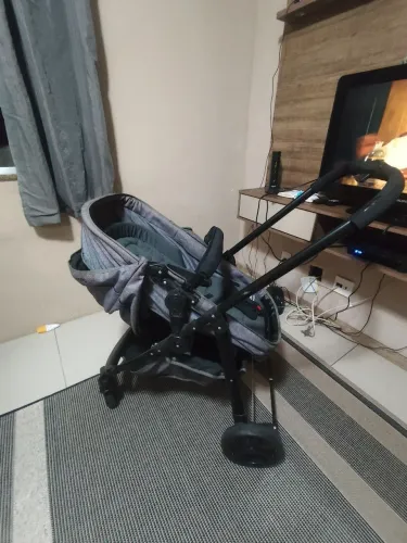 Vendo CARRINHO DE BEBE GALZERANO MOISES