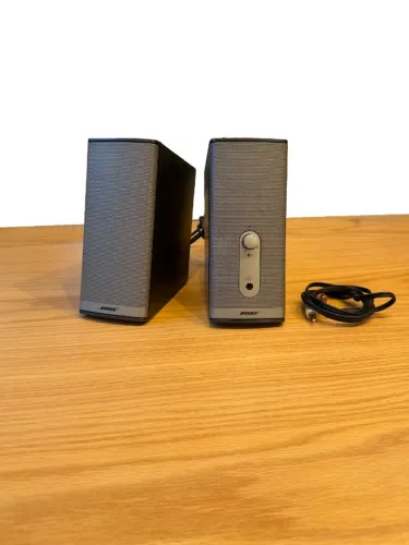Caixas de som Bose Companion 2 Series II com fonte