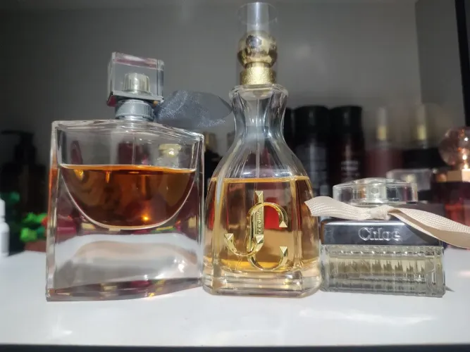 Vendo perfumes importados usados