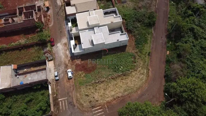 Terreno à venda em Bandeirantes, Setor 2, com 263 m²