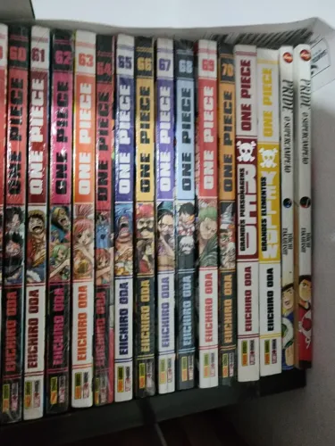 One Piece Panini - Volumes disponíveis e valor na descrição 