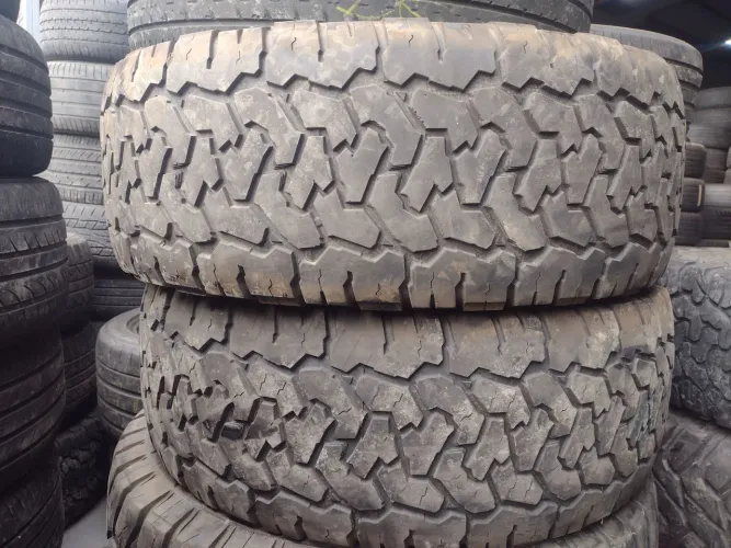 Pneus 275/65/18 roadcruza letra branca