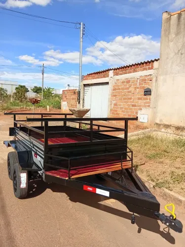 Carretinha A pronta entrega em trindade