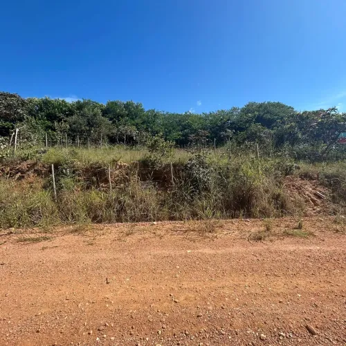 Lote em São José de Almeida