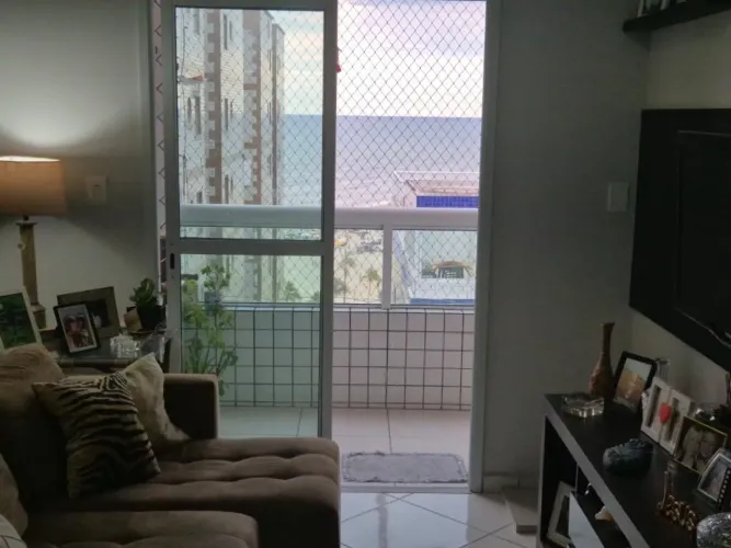 Apto 1 Dorm c/ sacada VISTA MAR, CHURRASQUEIRA, 58 m² de área útil, . Bairro: OCIAN.