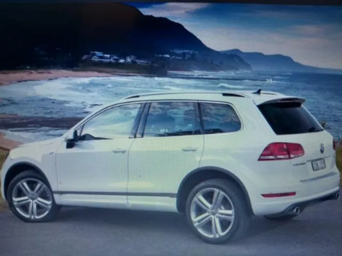 Touareg v8 2013 para retirada de peças
