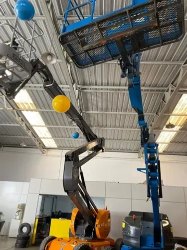 Locação De Plataforma Elevatória Articulada 15 M, 17 M