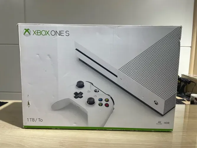 Xbox One S 1TB || Até 12x sem juros || Loja Física em Curitiba