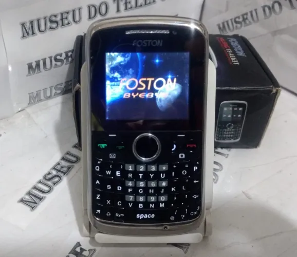 Foston tv 4 Chips celular antigo RELIQUIA impecável TIPO Q5 GUITARRINHA