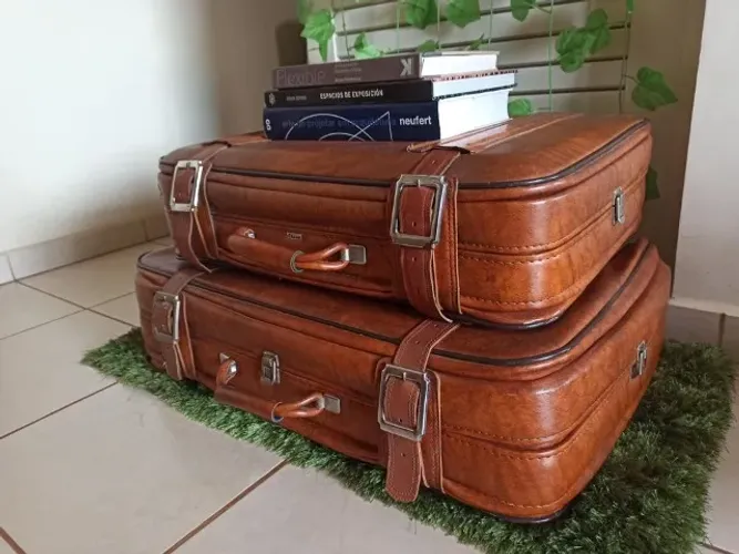 Malas de couro para decoração