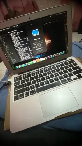 MacBook Air 11 pol. 2015 Ventura todo atualizado