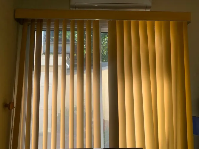 Persiana com bandô 1,40x1,40  PVC Blackout