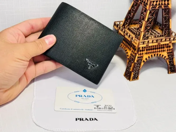 CARTEIRA MASCULINA PRADA MILANO COURO PRETO TEXTURIZADA 2025 LANÇAMENTO