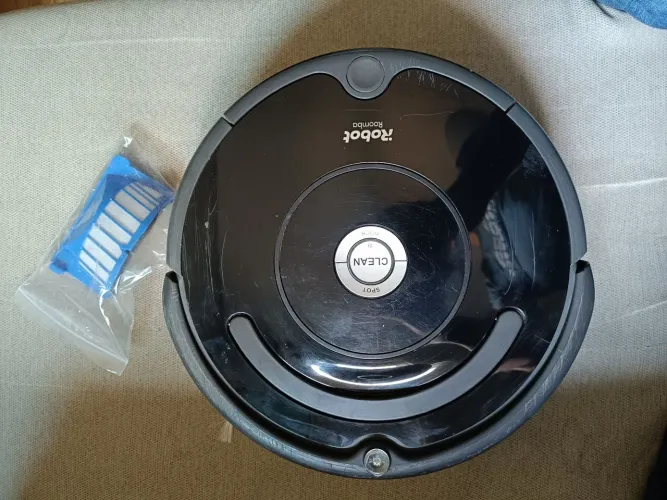 Robô aspirador Irobot Roomba modelo 675