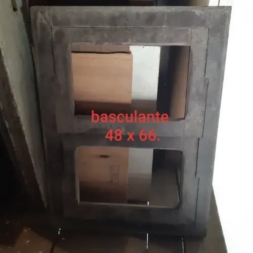 Basculante de madeira 