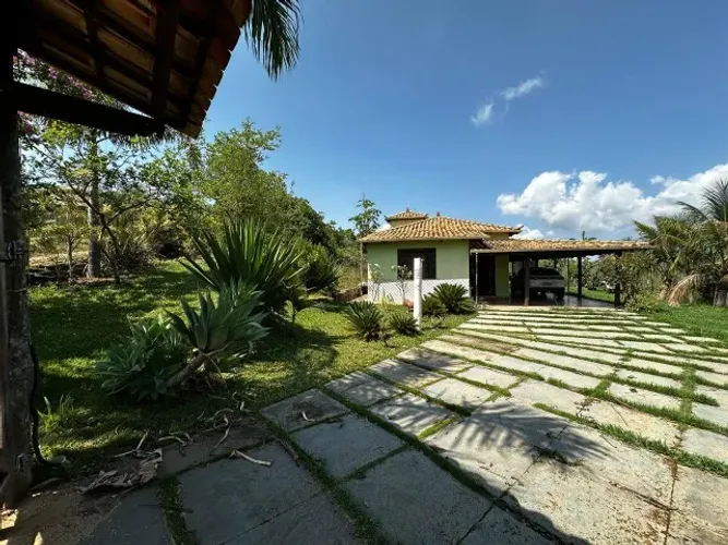 Fazendinha casa, curral, piscina e Rio Manso MG