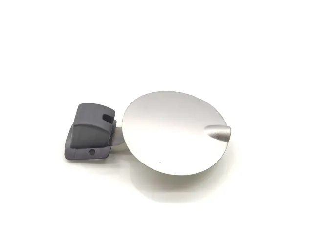 Tampa Portinhola Tanque Combustível Gm Corsa 1997 1998 1999