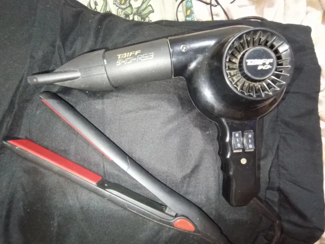 Vende-se chapinha e secador profissional 