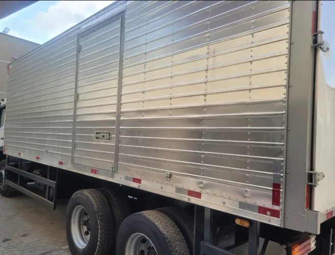 Vendo ou troco por algo do meu interesse 