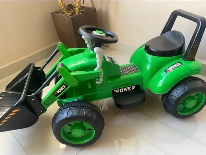 Trator escavadeira elétrico infantil 