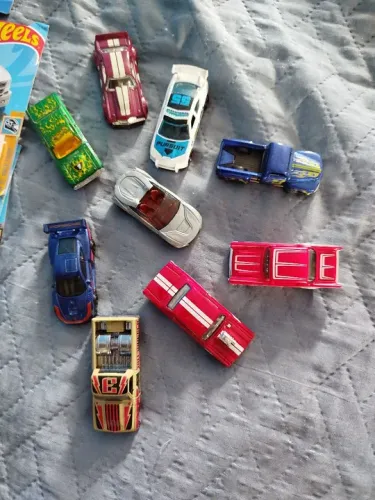 Coleção de Carrinhos Hot Wheels