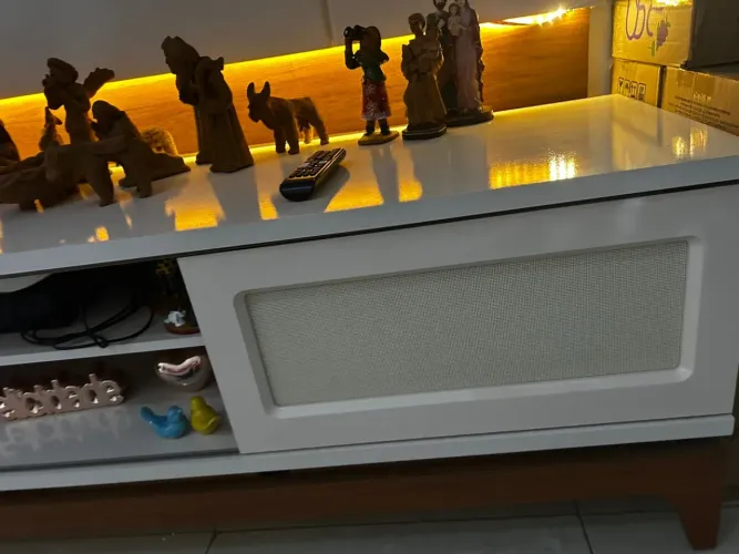 Rack e painel para tv novíssimo 