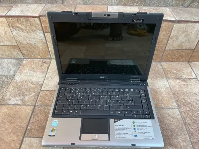 Notebook Acer Aspire 3680, Não Liga, No Estado Para Reparo Ou Peças!