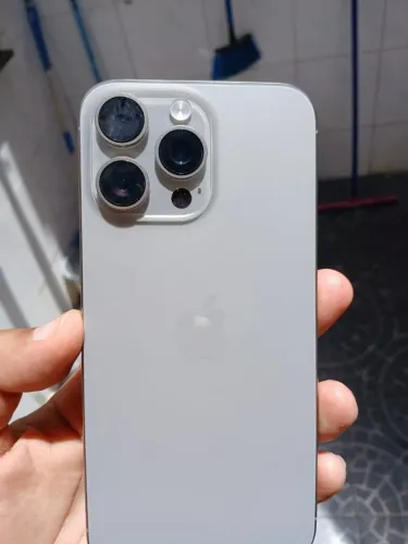 IPhone 15 Pro MAX - Cinza Titanium - Bateria 100% 