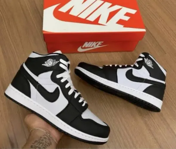Nike air jordan Black Casual