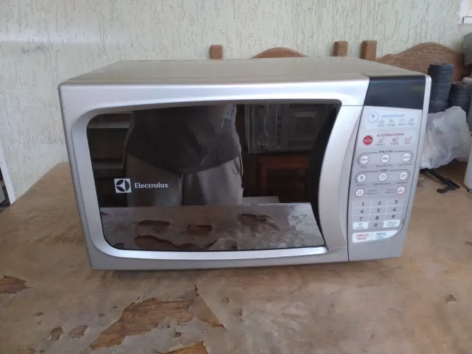 Microondas Electrolux 20 litros inox espelhado 