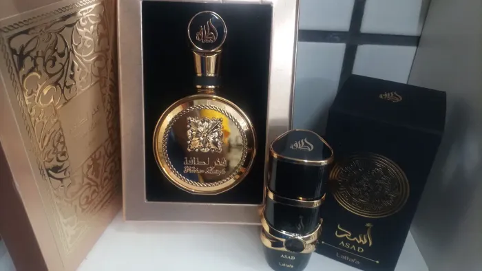 KIT PERFUME IMPORTADO ÁRABE LATTAFA FAKHAR GOLD100 ML E ASAD BLACK 50 ML