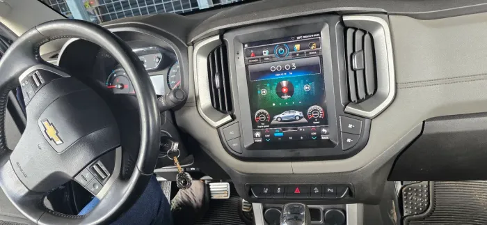 Multimídia tesla Chevrolet S10