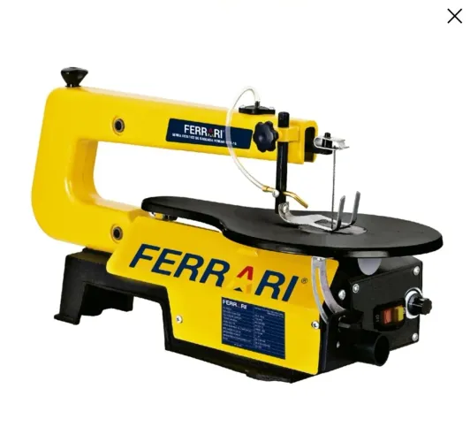 Serra tico-tico Ferrari 110 voltes 160 watts 