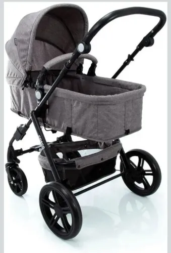 Bebê conforto e carrinho de bebê 