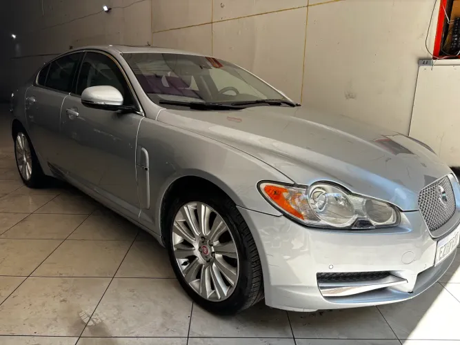 Jaguar XF 3.0 V6 24V 240cv Aut. 2011