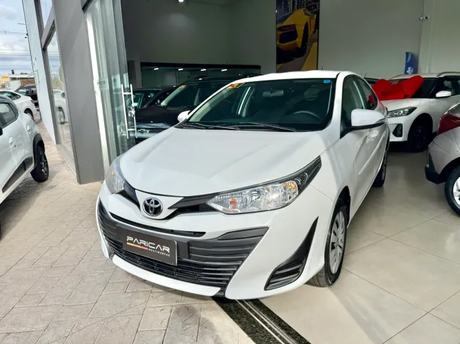 TOYOTA YARIS 1.5 XL LIVE SEDAN FLEX AUT.