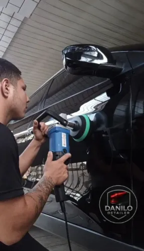 Polimento automotivo e vitrificação de pintura a domicílio