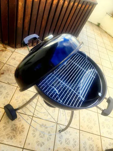 Churrasqueira(VENDO OU TROCO) móvel/portatil a bafo + brinde ( OPORTUNIDADE DESAPEGO)