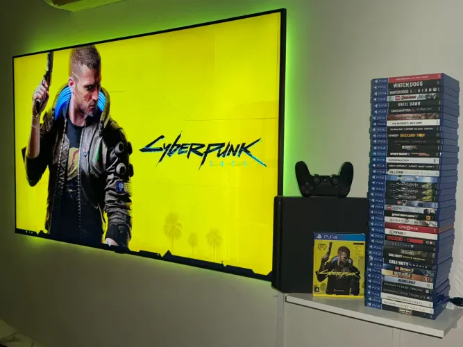 PlayStation 4 - PS4 SLIM - 1TB - Sony - Impecável - grátis 2 jogos a escolha