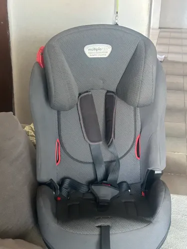 Cadeira Burigotto de 9 a 36 kg