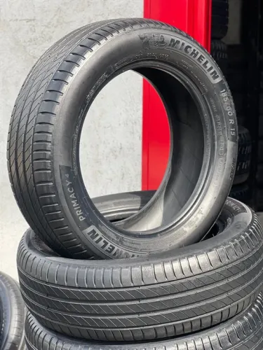 PNEUS ARO 15 - 185/60R15 MICHELIN PRIMACY 4
